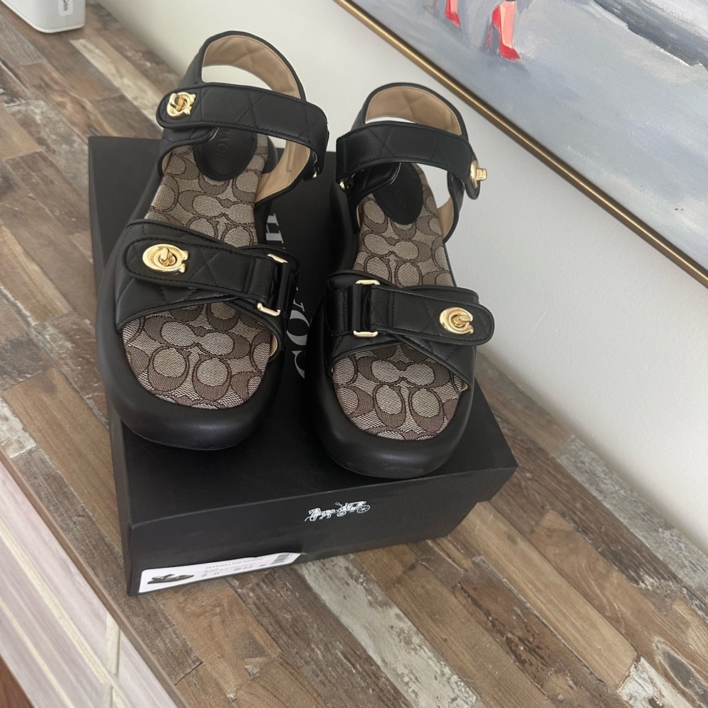 Coach Black and Brown Sandals with Elegant Design - Picture 3 of 7